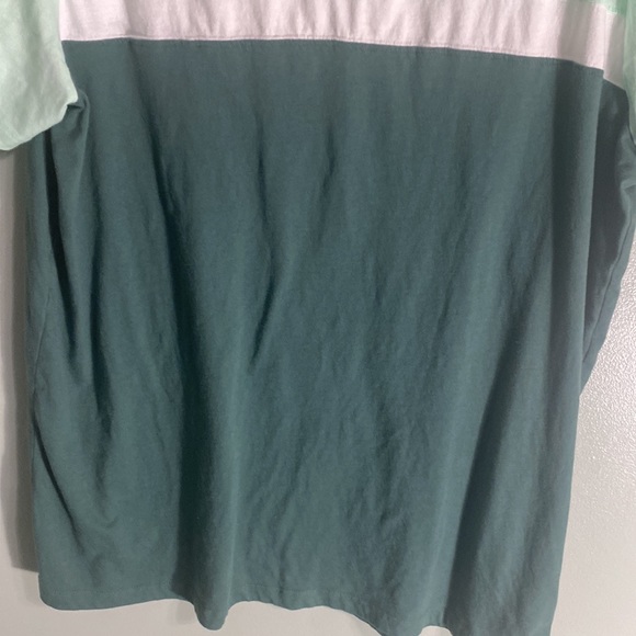 Old Navy Shirt - Picture 3 of 7